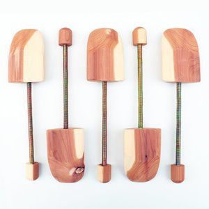 Cedar shoe trees